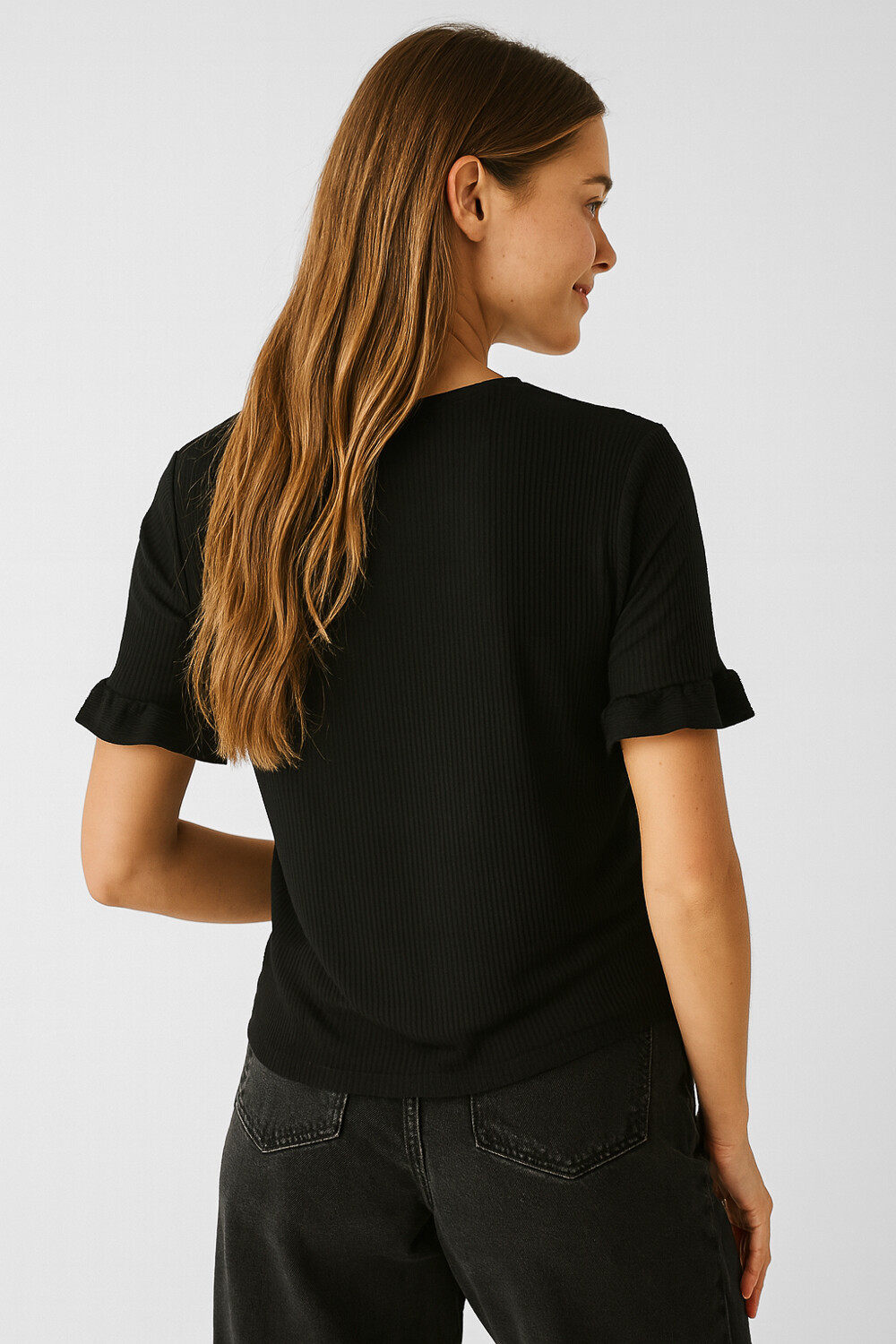Remera Hagrid Negro