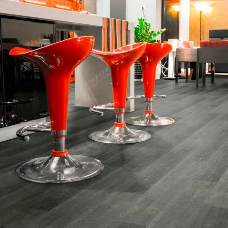 Vinilico Tipo Click Gris Maderado 18.3X122Cm 4Mm Piso GAMAS DE MADERA