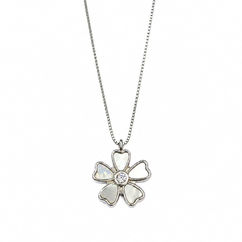 Conjunto cadena y colgante flor con Nacar Conjunto cadena y colgante flor con Nacar