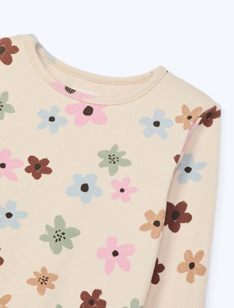 BLUSA DE NIÑA ESTAMPADA BEIGE