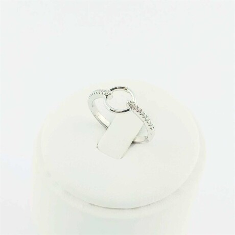 Anillo de plata 925 con baño de oro gris y circonia. Anillo de plata 925 con baño de oro gris y circonia.