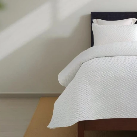 Colcha Cama 1 Plaza Acolchada Reversible Con Funda 150cm x 200cm Colcha Cama 1 Plaza Acolchada Reversible Con Funda 150cm x 200cm