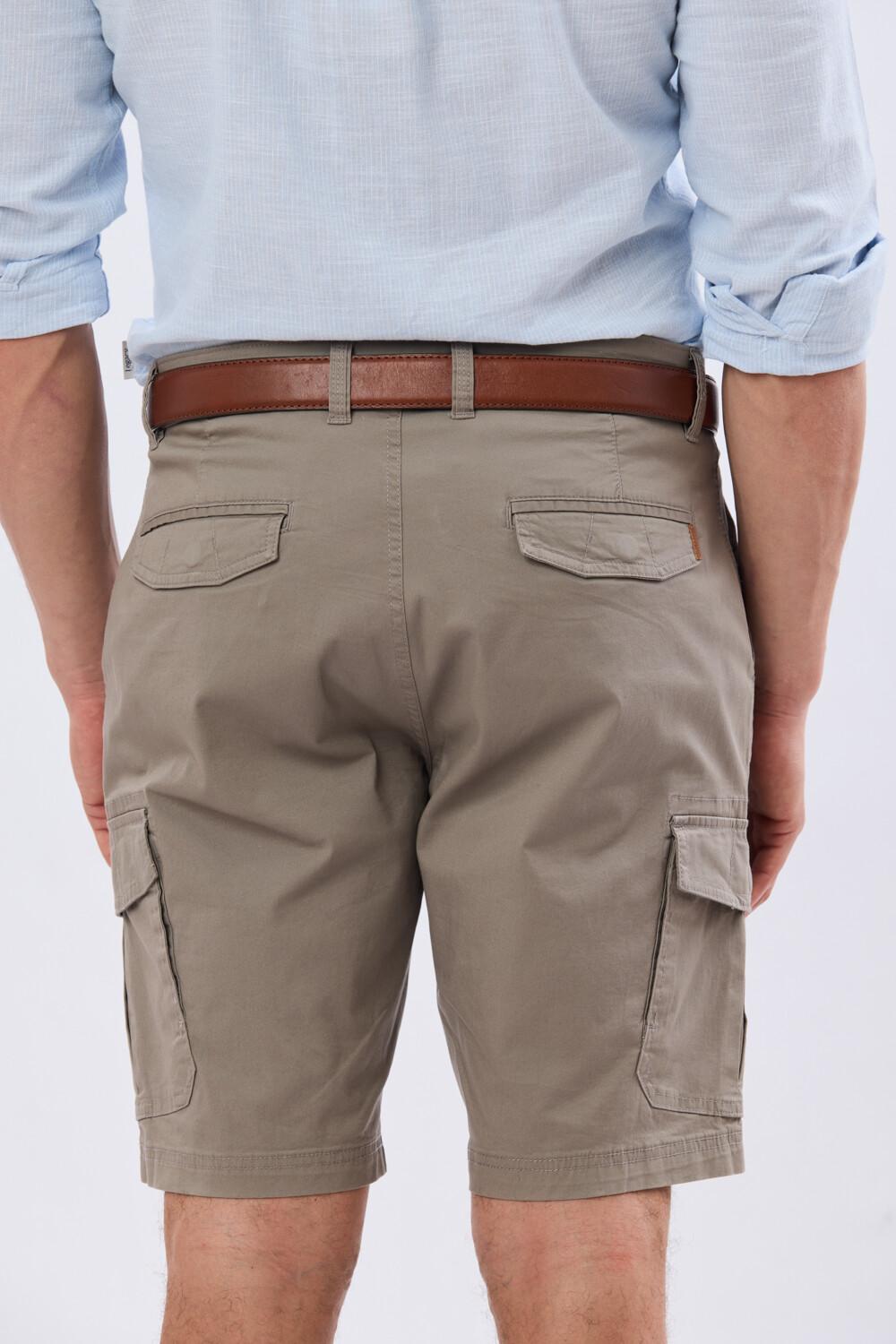 BERMUDA CARGO CON ELASTANO Khaki