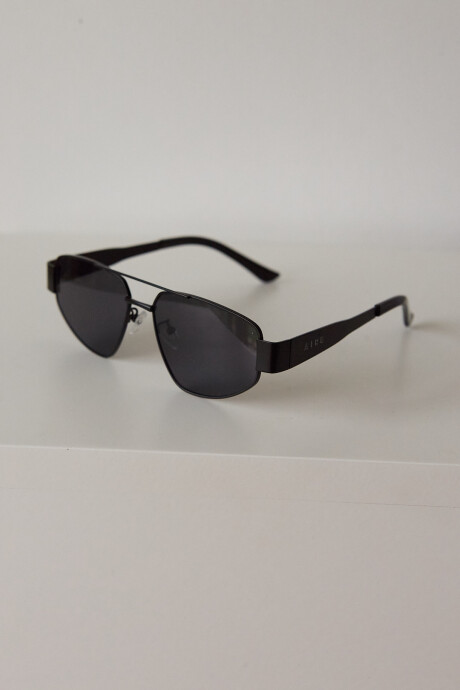 METAL TRIANGLE SUNNIES BLACK/BLACK