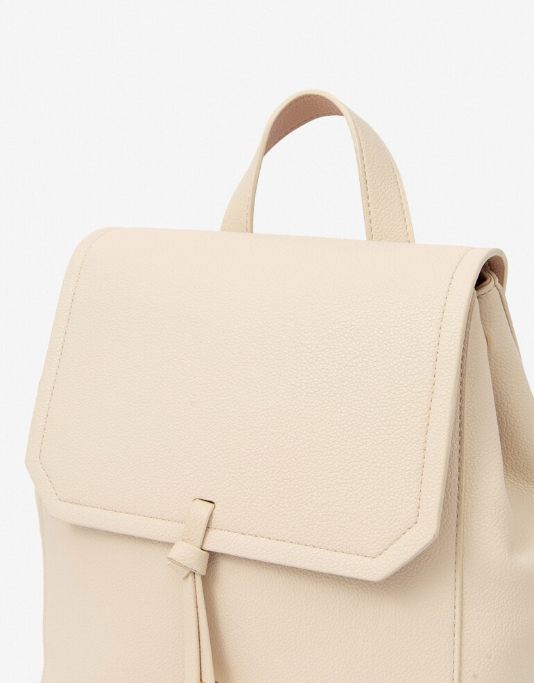 Mochilas Urbanas Mochila Con Solapa - Blanco Crema