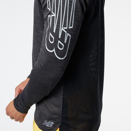Remera New Balance de Hombre - PRINTED FAST FLI - MT21246BKH BLACK