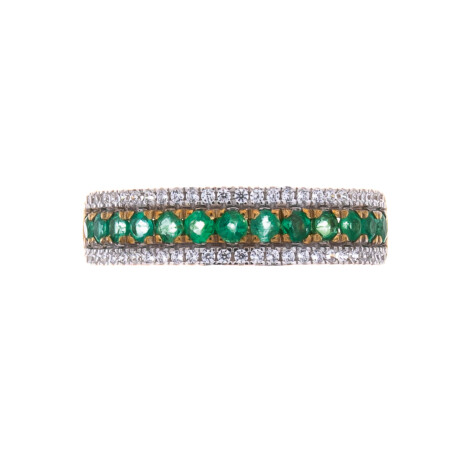 Anillo de oro 9 ktes con esmeralda y circonias. Anillo de oro 9 ktes con esmeralda y circonias.