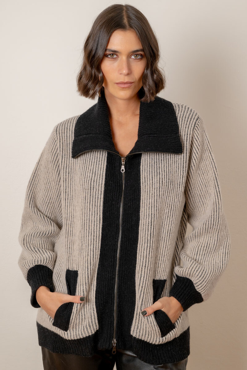 Campera roble Negro