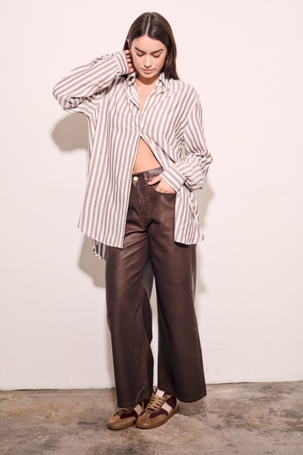 Blusa Raya Negra Y Cruda Cafe