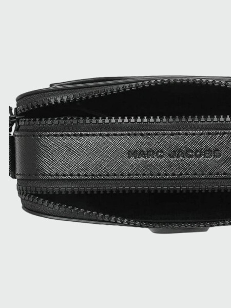 MARC JACOBS - THE SNAPSHOT 001