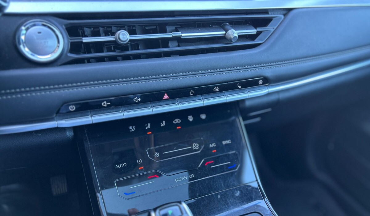 CHERY TIGGO 7 MHEV LUXURY 1.5 2024 CHERY TIGGO 7 MHEV LUXURY 1.5 2024