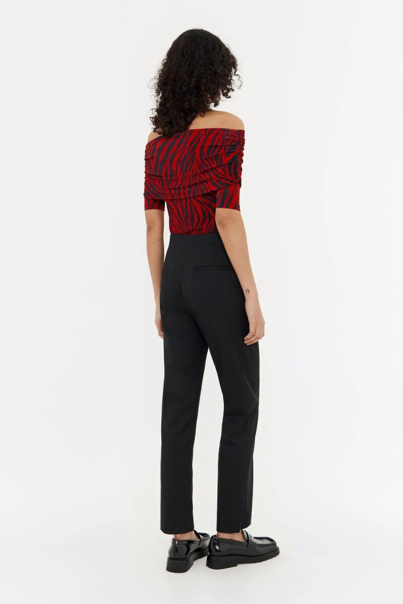 PANTALON LANA FRÍA AJUSTADO Negro