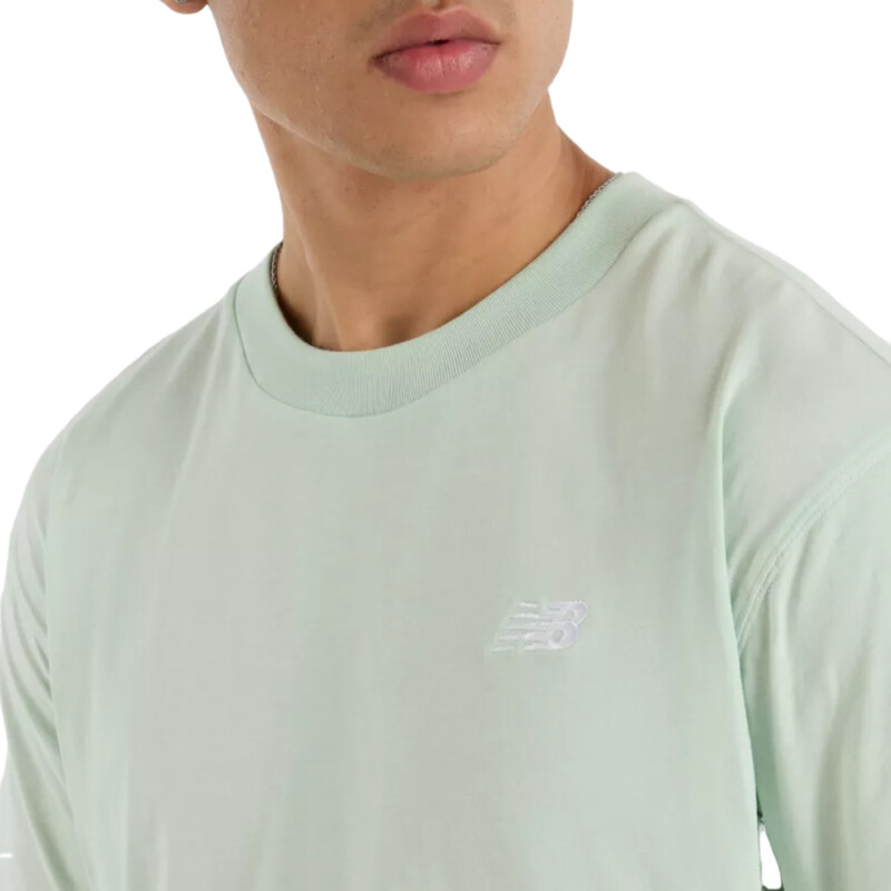Remera New Balance Sport Essentials Cotton Remera New Balance Sport Essentials Cotton