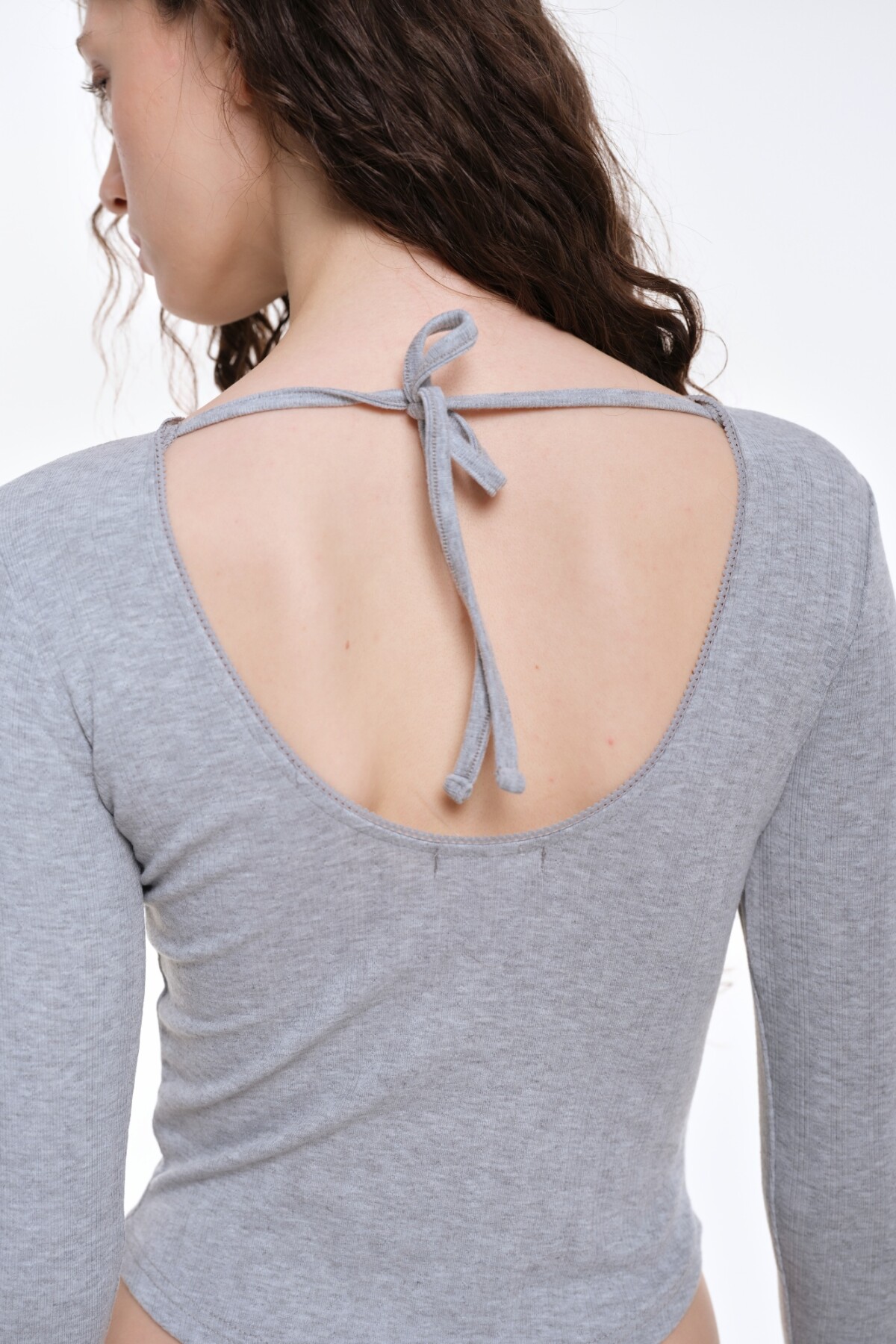 Remera Pina Gris Melange