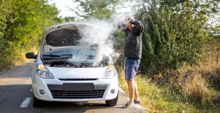 ¿Qué hacer si se te recalienta el motor del auto?