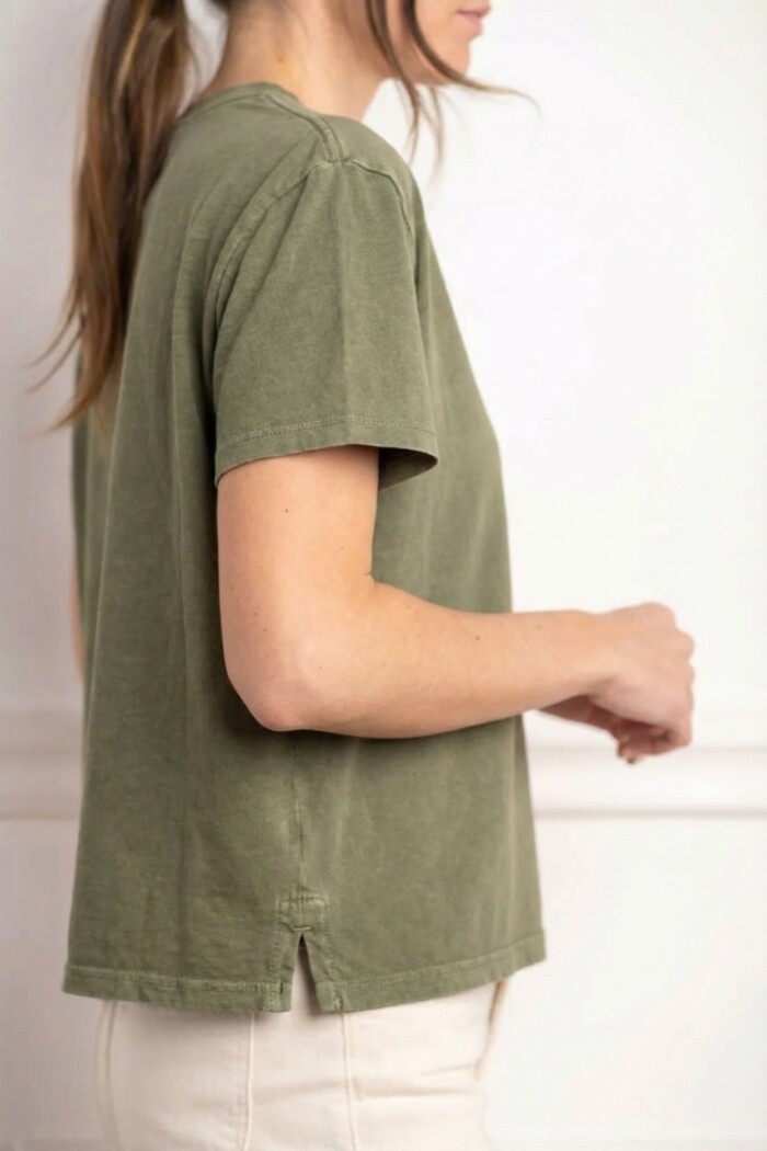 Remera Manga Corta Lavada Oliva