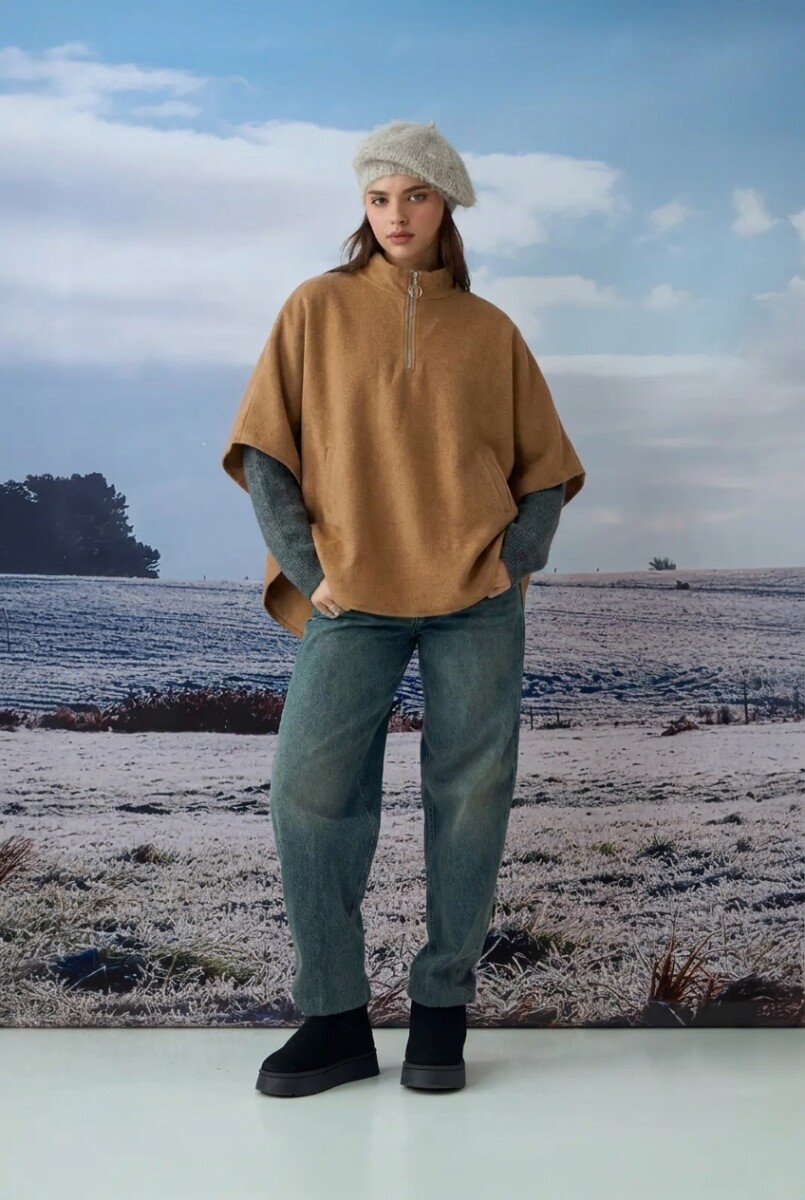 Poncho con cierre - camel 