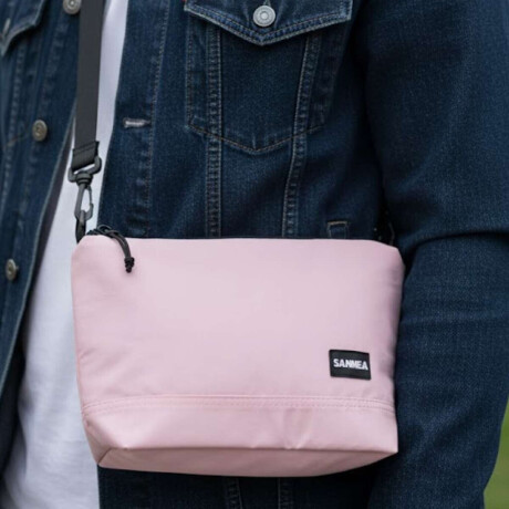 Lunchera térmica 6L con asa y correa para colgar 23x14x20cm Rosado