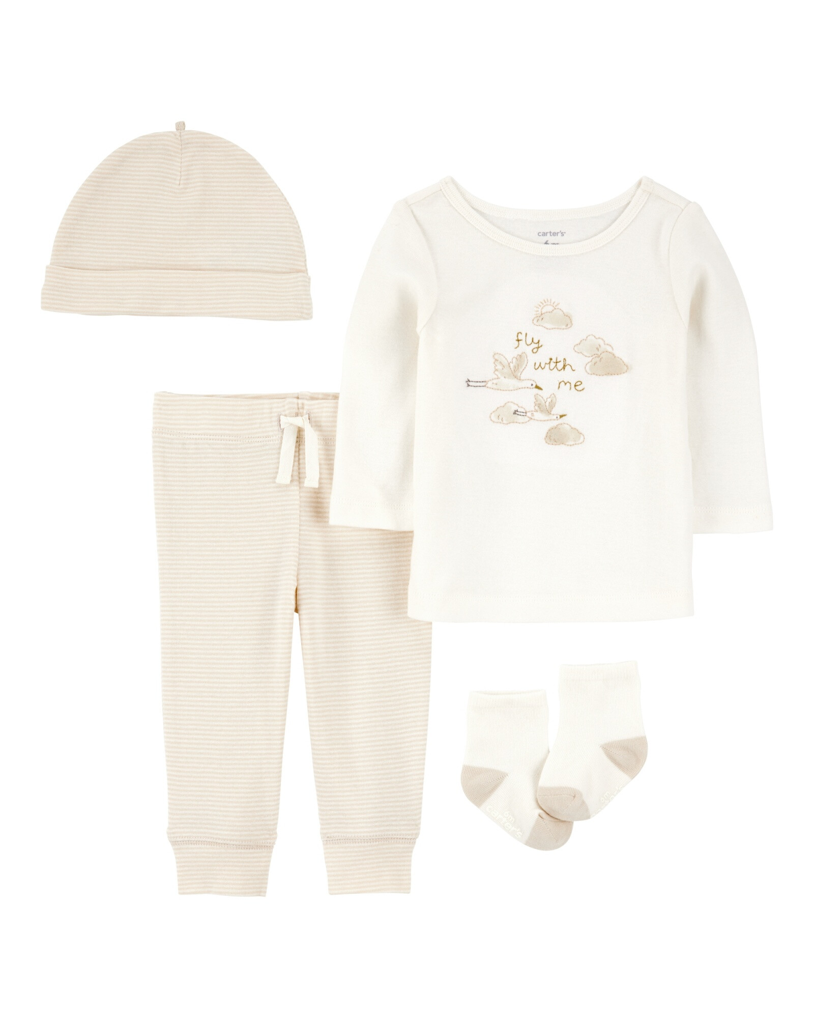 Set cuatro piezas de algodón, pantalón, remera, gorro y medias Set cuatro piezas de algodón, pantalón, remera, gorro y medias