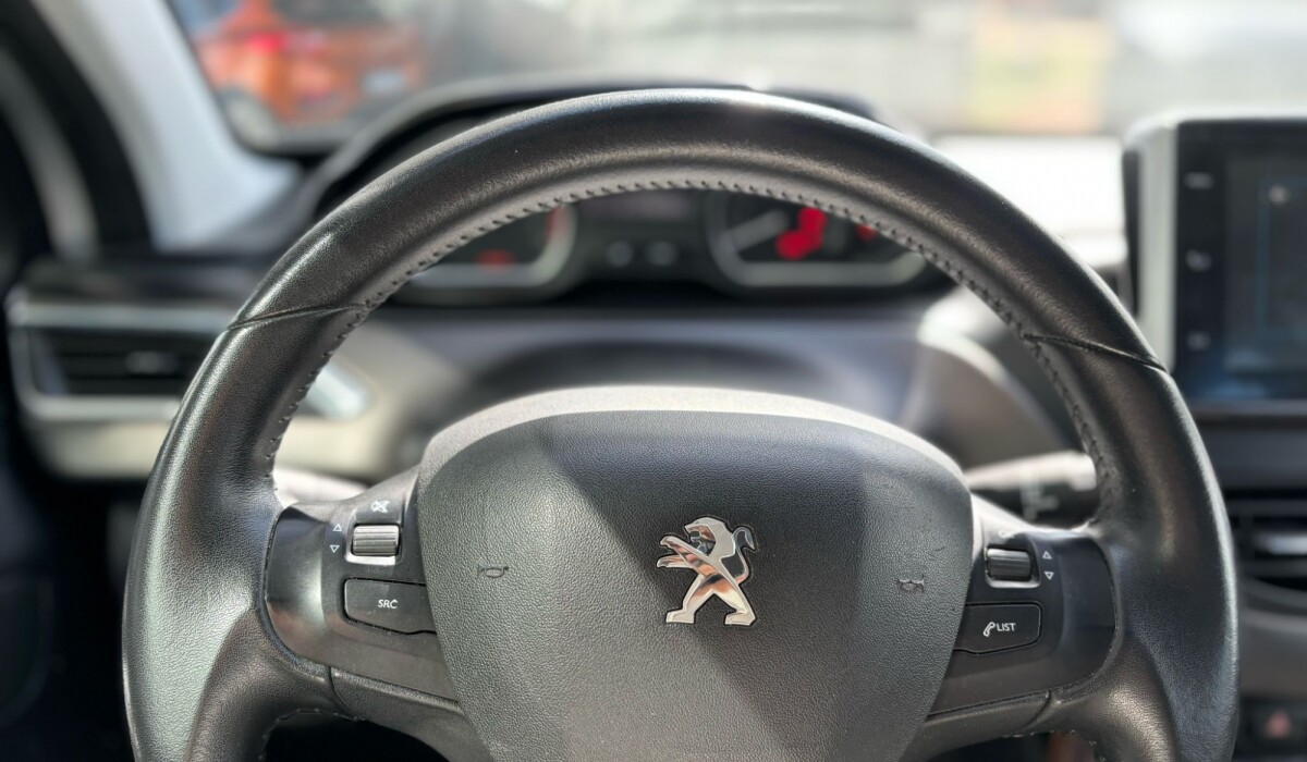 Peugeot 2008 1,6 Griffe - 2017 Peugeot 2008 1,6 Griffe - 2017