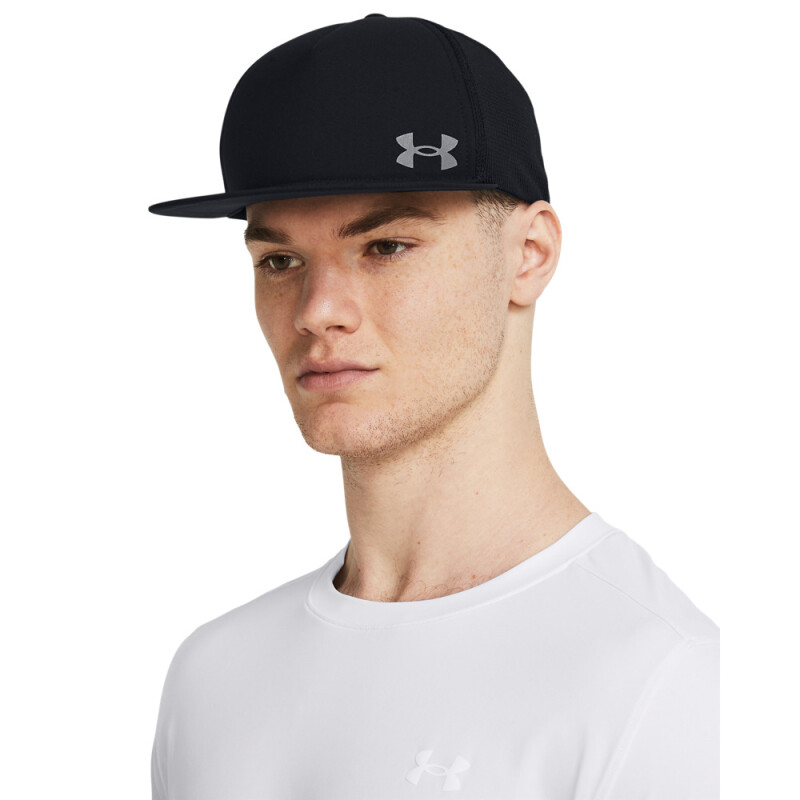 M Iso-chill Launch Snapback-BLK BLK-001