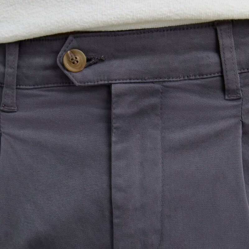 Pantalon pinzas Gris