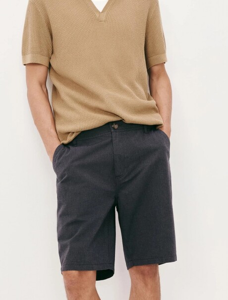 BERMUDA DE SARGA MODELO CHINO GRIS OSCURO