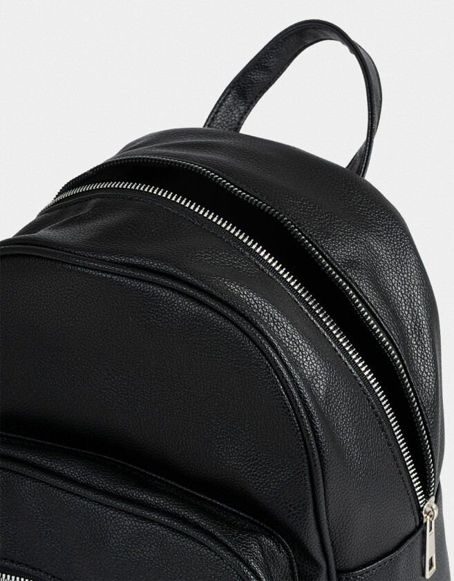 Mochilas Special Price Mochila Cuerina Special Price - Negro