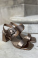 Sandalia adela Champagne