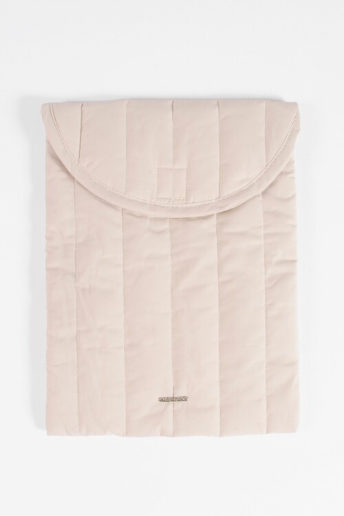 Estuche porta laptop puffy 13 pulgadas crudo