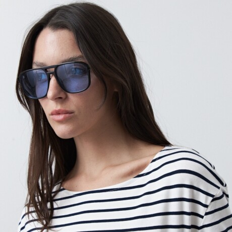 REMERA CHILA Azul Marino