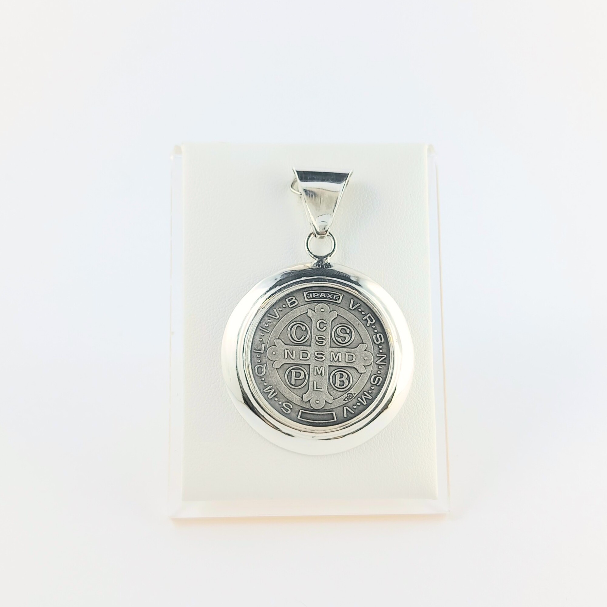 La medalla de San Benito -  Blog