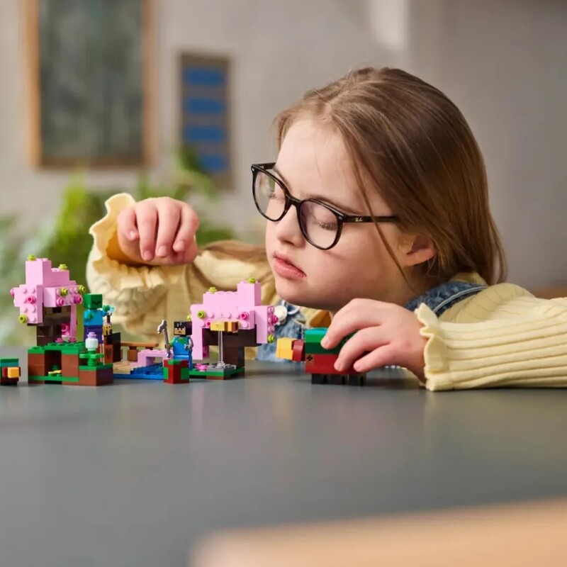 Lego Minecraft El Jardín De Los Cerezos 304 Piezas Lego Minecraft El Jardín De Los Cerezos 304 Piezas