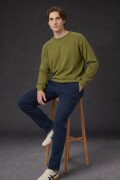 Sweater Casual. Sweater Casual.