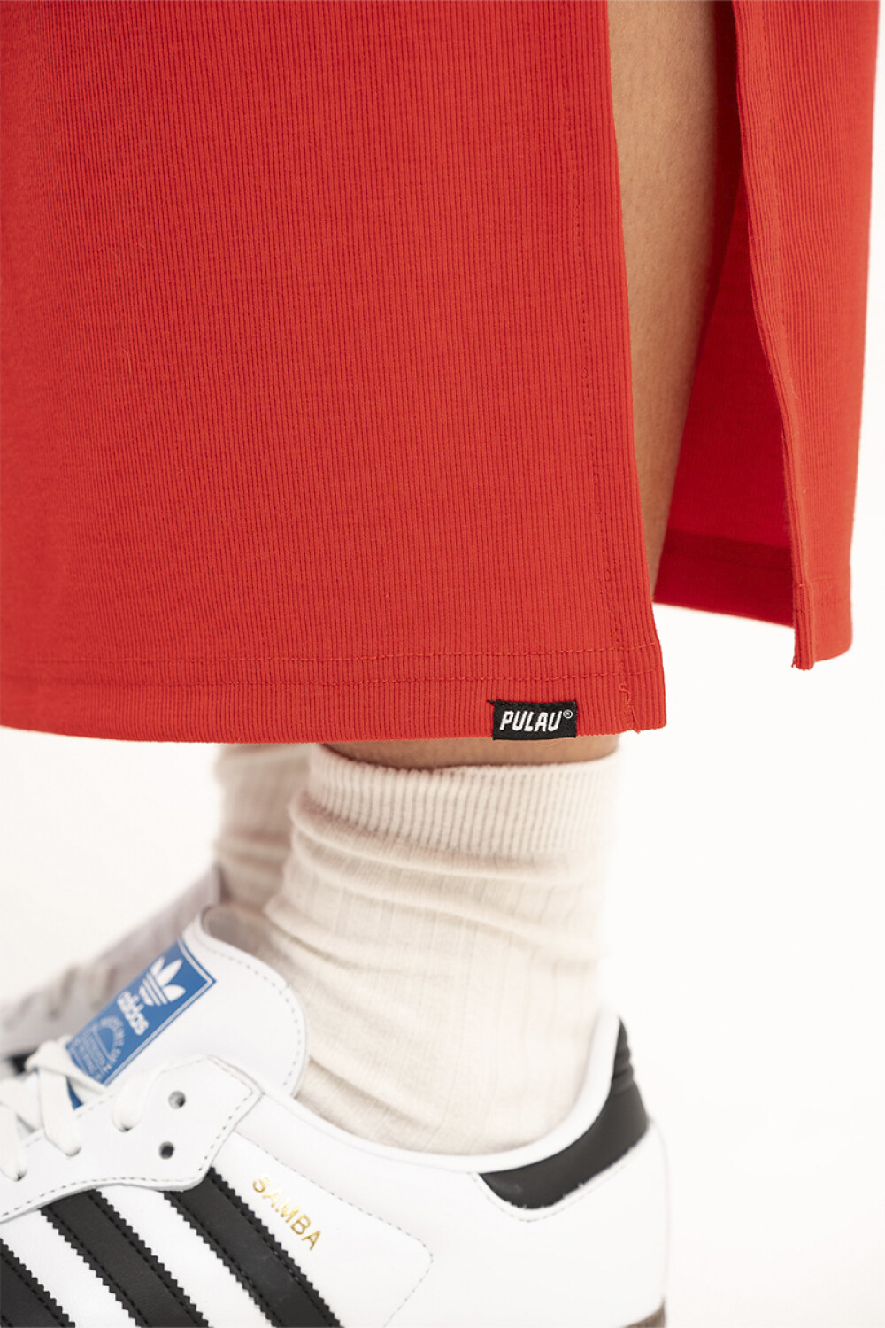 Falda Pulau Shady Rojo