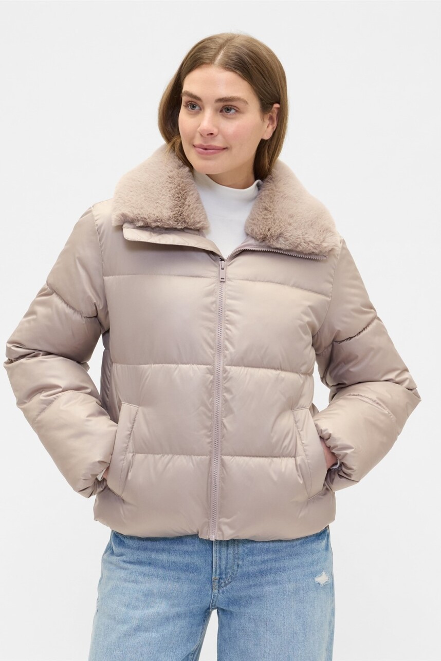 Campera Puffer Corta Con Pelo Sintético Mujer Quail