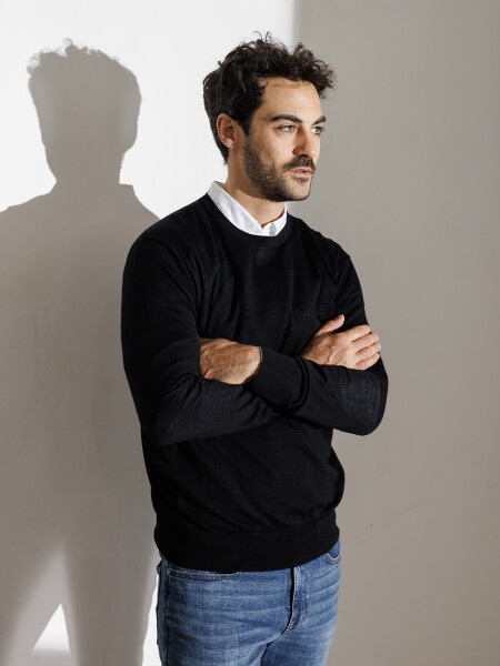 SWEATER CRACOVIA NEGRO