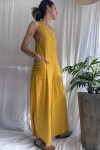 Mono Acacia Mostaza