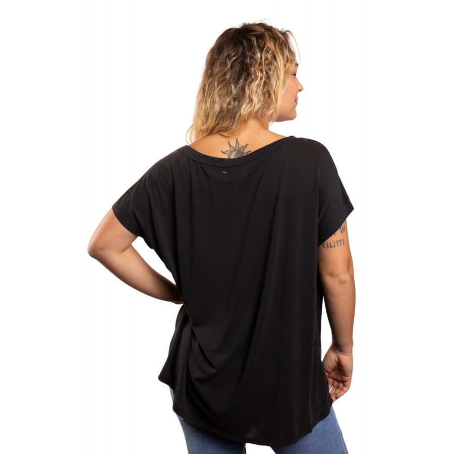 CHERRY REMERA BLACK
