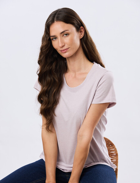 REMERA BÁSICA DE ALGODÓN Lila