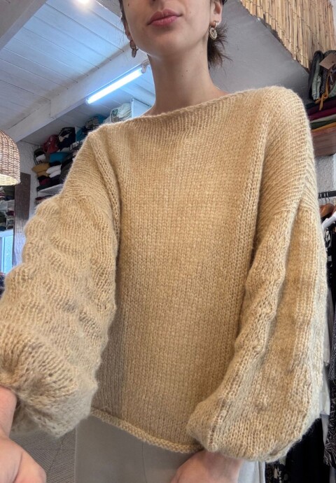 Buzo clásico de lana Beige