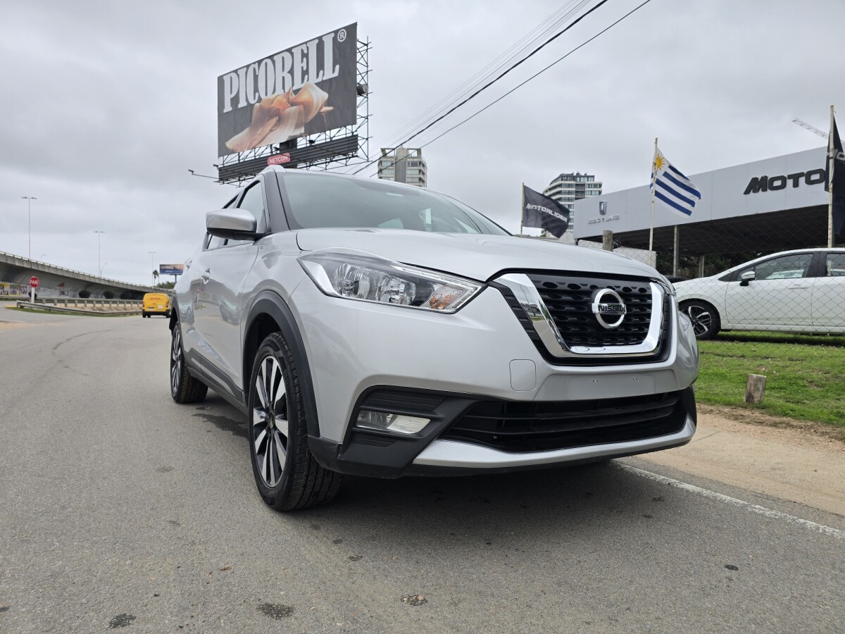 Nissan Kicks Advance EXCELENTE ESTADO! | Permuta / Financia Nissan Kicks Advance EXCELENTE ESTADO! | Permuta / Financia