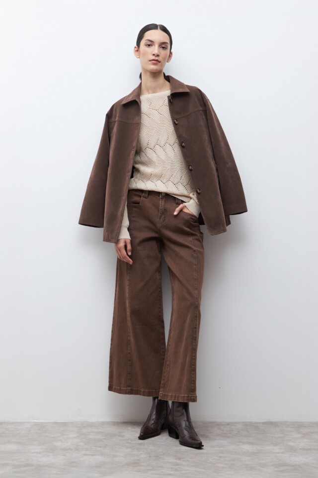 Sweater calado escote bote beige