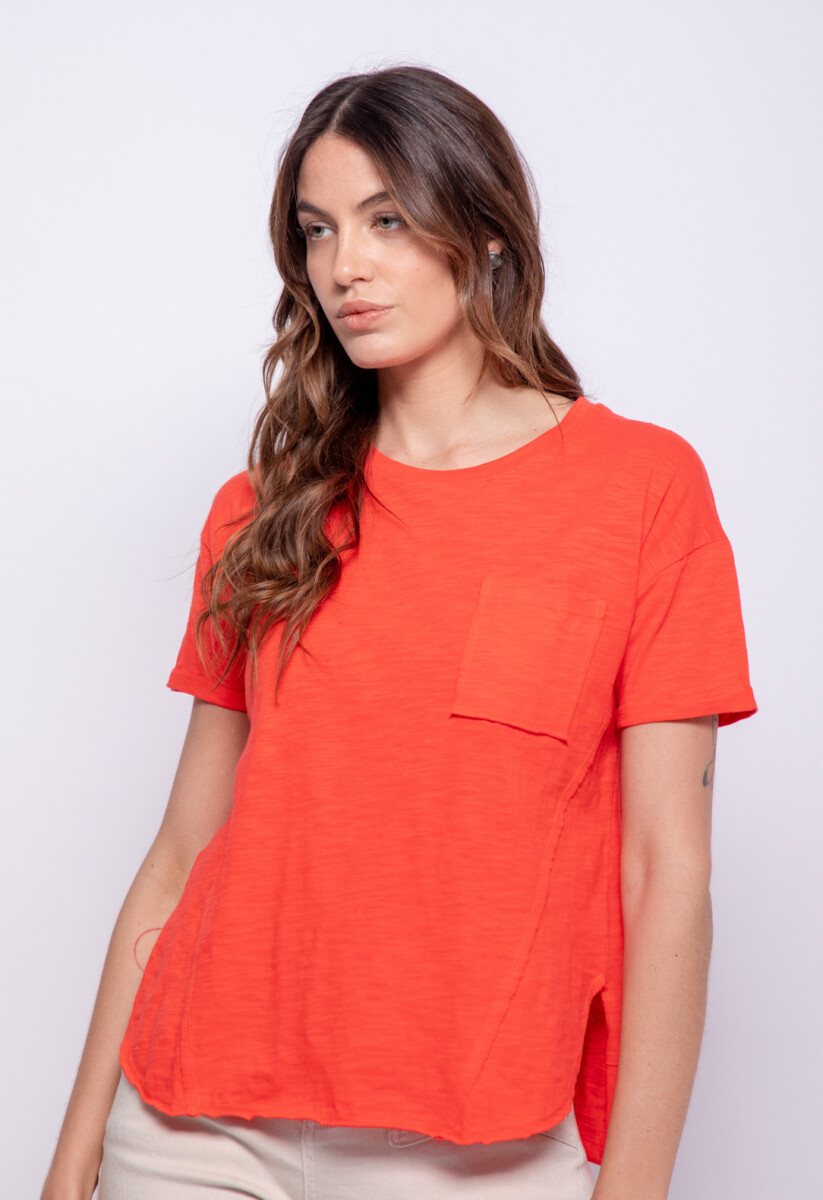 REMERA CATALINA 