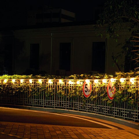 Guirnalda IP67 13m c/20 esferas LED cálidas 1600Lm IX3802