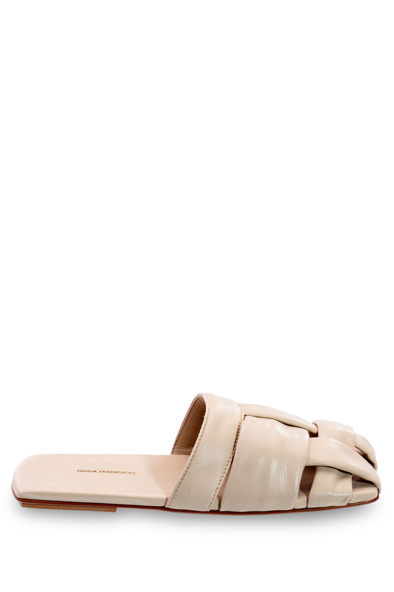 ZAPATOS GIANNA Beige