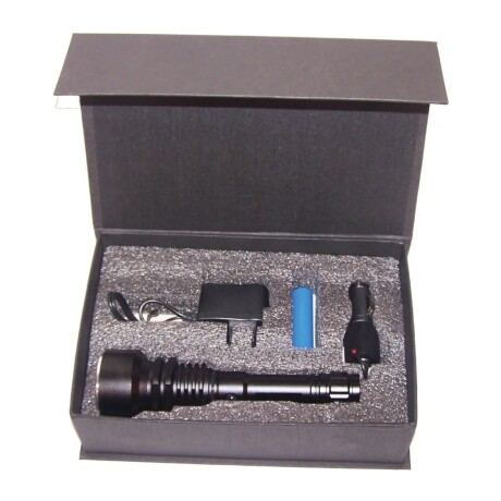LINTERNA SAFARI SF 614 ALUMINIO CREE LED RECARGABLE LINTERNA SAFARI SF 614 ALUMINIO CREE LED RECARGABLE
