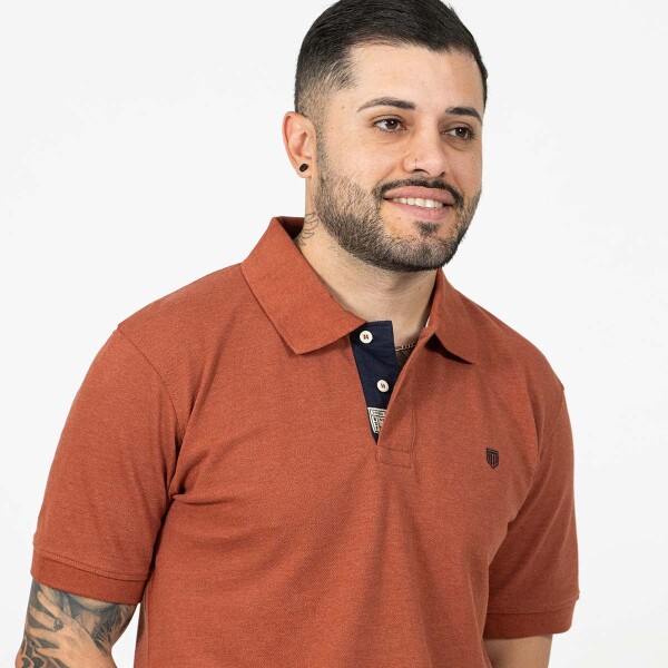 Remera Piqué Brick