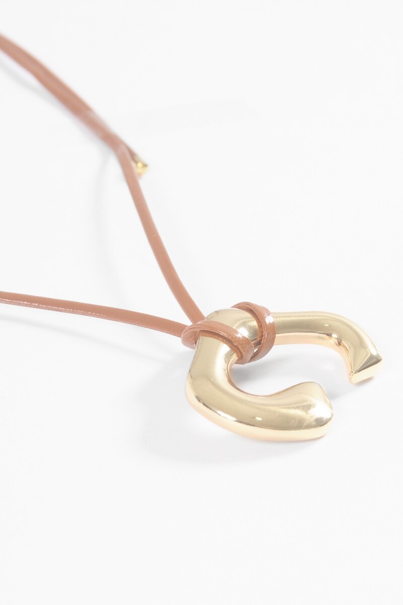 Collar cordón metal bull dorado
