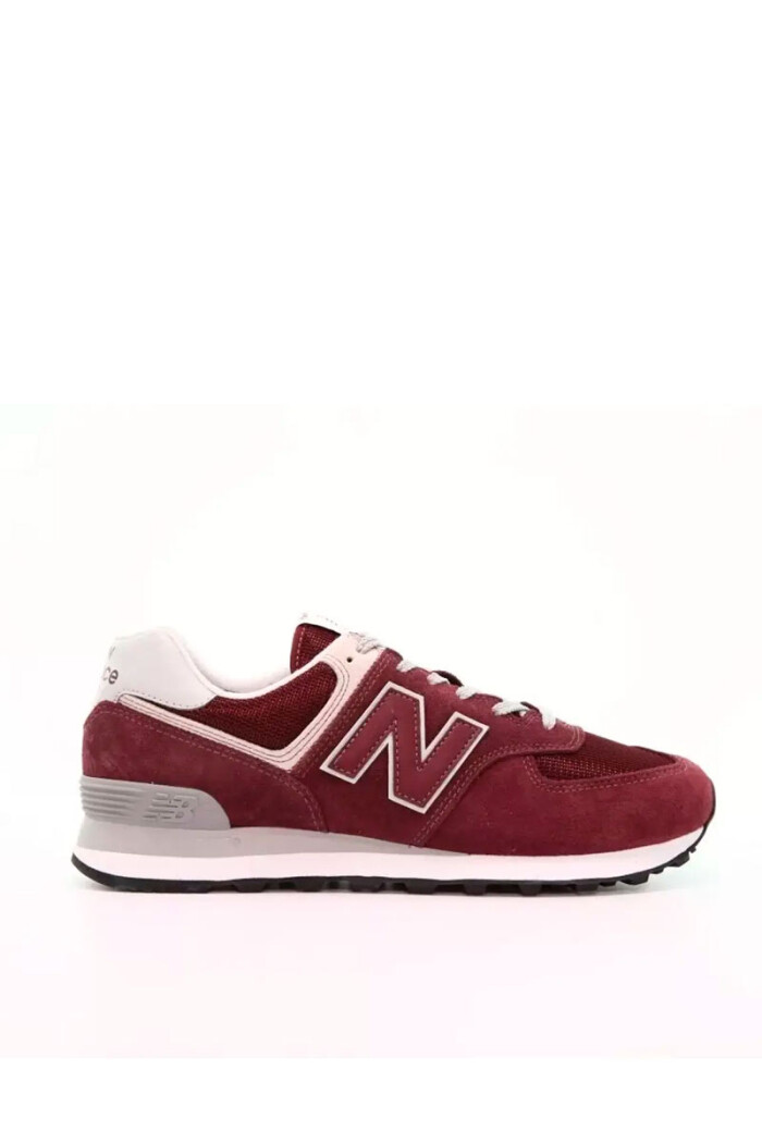 CALZADO DEPORTIVO NEW BALANCE 574 Bordeaux